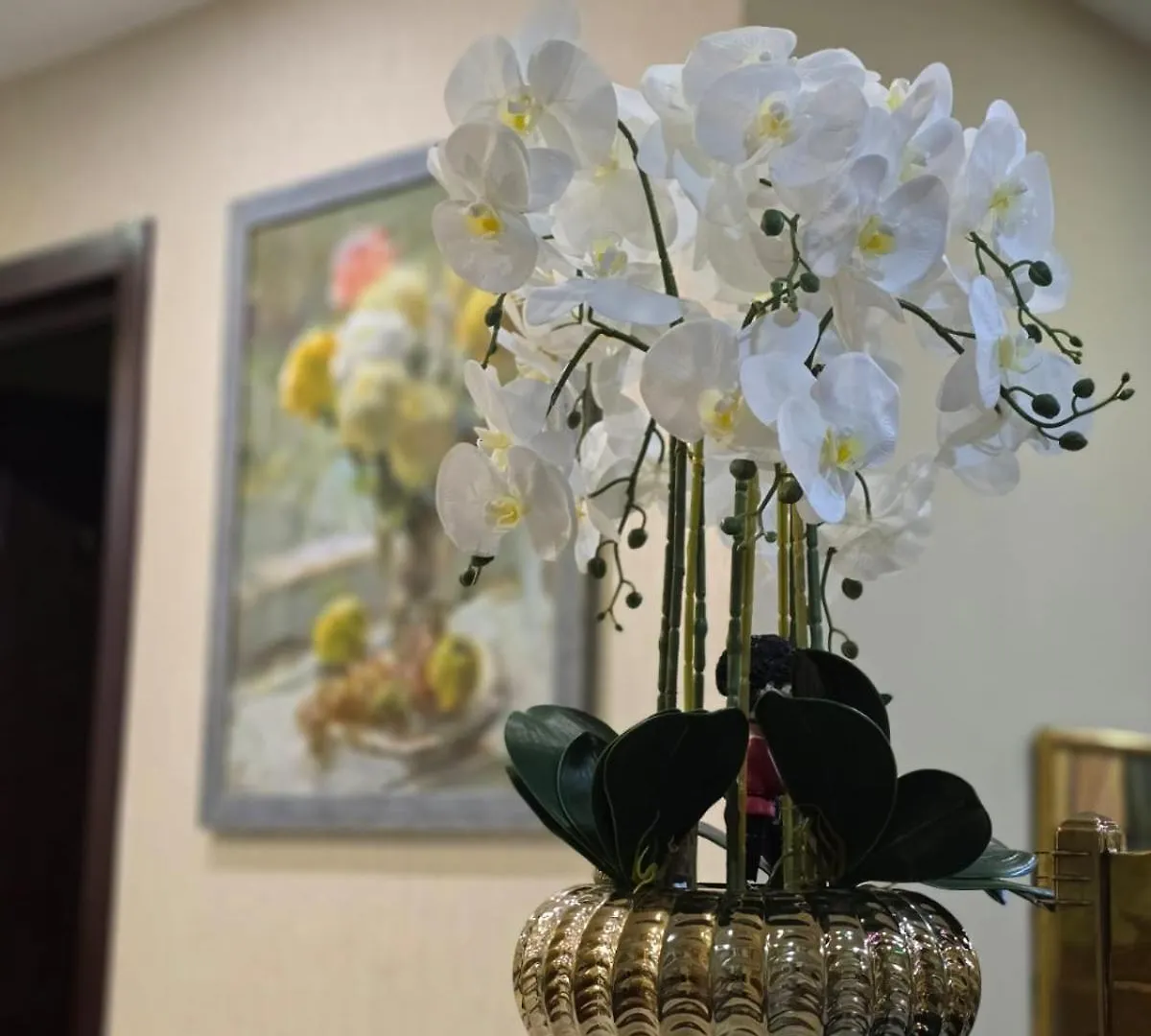 Контакты Hotel-Apartment Nmp